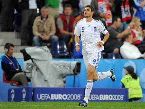 Angelos Charisteas (Griechenland) - Torjubel - Fußball EM Herren Euro 2008, Länderspiel, Nationalteam, Nationaltrikot Einzelbild Salzburg