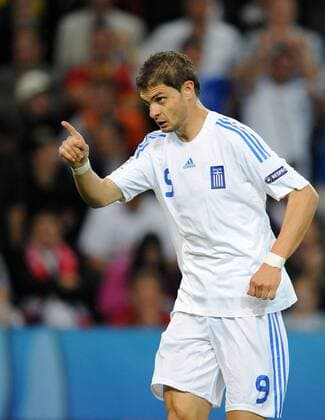 Angelos Charisteas (Griechenland) - Torjubel - Fußball EM Herren Euro 2008, Länderspiel, Nationalteam, Nationaltrikot Einzelbild Salzburg Freude,