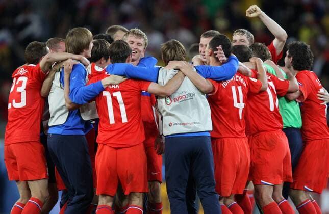 Schlussjubel Russland Fußball EM Herren Euro 2008, Länderspiel, Nationalteam, Nationaltrikot, Totale Innsbruck Freude, Fußball EM Herren Euro 2008, Länderspiel, Nationalteam, Nationaltrikot, Totale Innsbruck Freude,