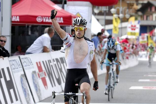Kim Kirchen (Luxemburg High Road) gewinnt die 6. Etappe der Tour de Suisse 2008 -  Radsport Herren Tour de Suisse 2008, ProTour, Straßenradsport, Straße, Rad Einzelbild 6. Etappe: Ambri - Verbier Freude, Begeisterung,