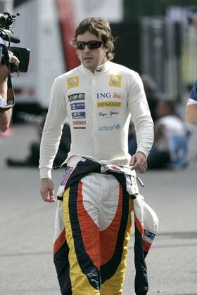 Fernando Alonso (Spanien Renault) Motorsport Grand Prix Herren Großer Preis von Frankreich 2008, Formel 1 Weltmeisterschaft, F1, F, GP, WM, Training Einzelbild Magny Cours