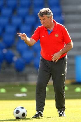 Nationaltrainer Guus Hiddink (Russland) -  (080620PYK004) Fußball EM Herren Euro 2008, Nationalteam, Training Einzelbild Basel