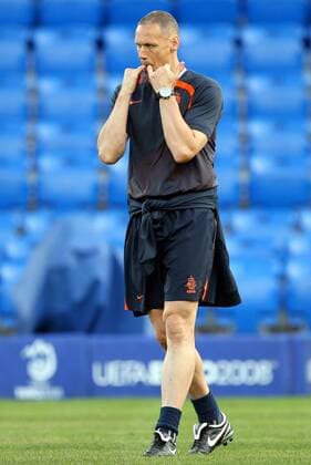 Nationaltrainer Marco van Basten (Niederlande) -  Fußball EM Herren Euro 2008, Nationalteam, Training Einzelbild Basel