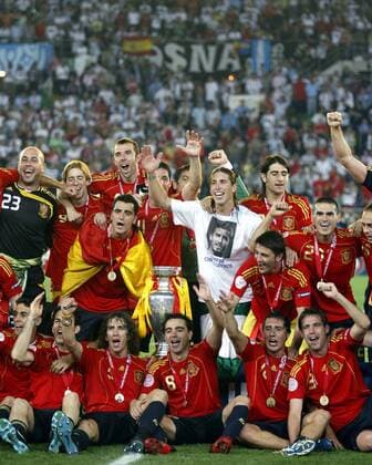 Europameister 2008 - Spanien -  - NOxONLINExUSE Fußball EM Herren EURO 2008, Länderspiel, Finale, Nationalteam, Nationaltrikot Totale Wien Freude,