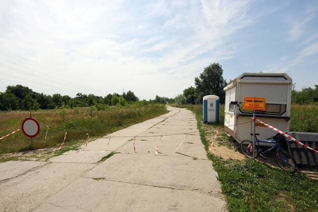 Baugrundstück in Wroclaw, wo bis zur Euro 2012 ein EM Stadion entstehen soll -  (080630SEB004) Fußball EM Herren Vorschau Euro 2012, Wettkampfstätte, Austragungsort, Totale o0 2008 Wroclaw