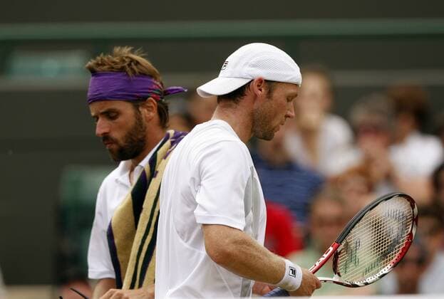 Rainer Schüttler (Deutschland, re.) und Arnaud Clement (Frankreich) Tennis Herren All England Championships 2008, Grand Slam, ATP Tour Gruppe Wimbledon London Nachdenklichkeit,
