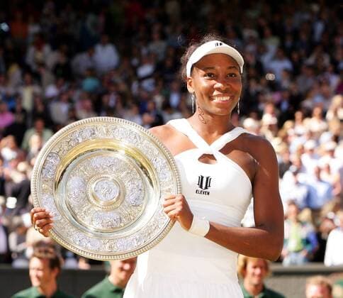 Venus Williams (USA) - Siegerin der All England Championships 2008 Tennis Damen All England Championships 2008, Grand Slam, WTA Tour, Finale Einzelbild Wimbledon London Freude,