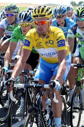 Stefan Schumacher (Deutschland Gerolsteiner) auf der 5. Etappe der Tour de France 2008 im gelben Trikot -  Radsport Herren Tour de France 2008, Straßenradsport, Straße, Rad Einzelbild 5. Etappe: Cholet - Chateauroux
