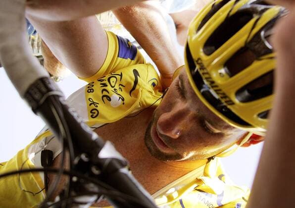 Stefan Schumacher (Deutschland Gerolsteiner) enttäuscht Radsport Herren Tour de France 2008, Straßenradsport, Straße, Rad Einzelbild 6. Etappe: Aigurande - Super Besse Enttäuschung, Erschöpfung,