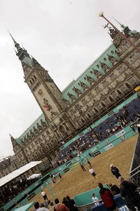 Beachvolleyball EM 2008 vor dem Hamburger Rathaus Beachvolleyball EM Damen Europameisterschaft 2008, Beach, Nestea European Championship Tour, Totale Hamburg