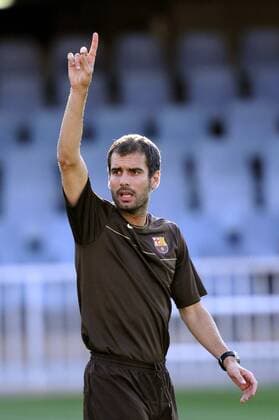 Trainer Josep Guardiola (FC Barcelona) gibt Anweisungen -  (pan26880) Fußball Herren Primera Division 2008 2009, 1.Liga, Barca, Training Einzelbild