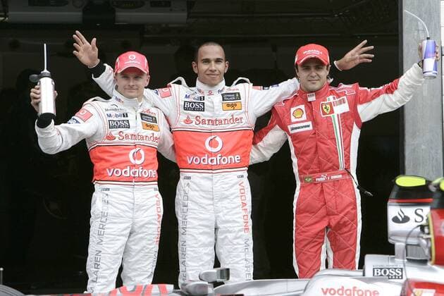 Lewis Hamilton (England McLaren Mercedes, Mitte) jubelt über die soeben eroberte Pole Position vor Heikki Kovalainen (Finnland McLaren Mercedes, li.) und Felipe Massa (Brasilien Ferrari) Motorsport Grand Prix Herren Großer Preis von Deutschland 2008, Formel 1 Weltmeisterschaft, F1, F, GP, WM Gruppe Hockenheimring Hockenheim Freude,