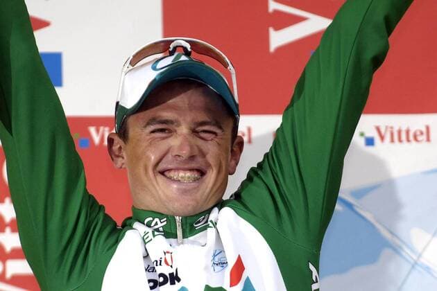 Simon Gerrans (Australien Credit Agricole) gewinnt die 15. Etappe der Tour de France 2008 -  Radsport Herren Tour de France 2008, Straße, Rad, Straßenradsport Einzelbild 15. Etappe Embrun - Prato Nevoso Freude,
