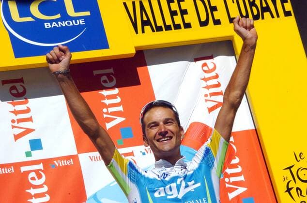 Siegerehrung: Cyril Dessel (Frankreich AG2R) gewinnt die 16. Etappe der Tour de France 2008 -  Radsport Herren Tour de France 2008, Rad, Radsport, Straßenradsport Einzelbild 16. Etappe: Cuneo - Jausiers Freude,