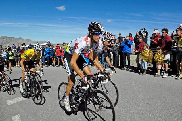 Andy Schleck (Luxemburg CSC Saxo Bank, vorn), Bernhard Kohl (Österreich Gerolsteiner, re.) und Fränk Schleck (Luxemburg CSC Saxo Bank, li.) -  Radsport Herren Tour de France 2008, Rad, Straße, Straßenradsport, Gruppe 16. Etappe: Cuneo - Jausiers