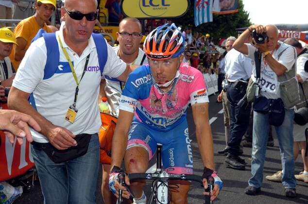 Damiano Cunego (Italien Lampre) nach einem Sturz schwer gezeichnet im Ziel -  Radsport Herren Tour de France 2008, Straßenradsport, Straße, Rad Gruppe 18. Etappe: Bourg D Oisans - Saint Etienne