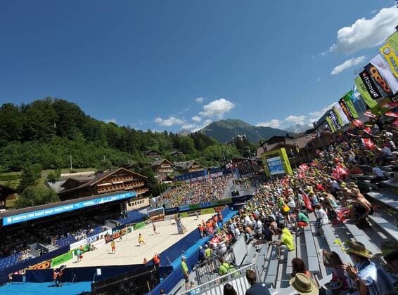 Center Court des Grand Slams von Gstaad im Rahmen der FIVB World Tour 2008 -  Beachvolleyball Damen Swatch FIVB World Tour 2008, Beach, Grand Slam Totale Gstaad