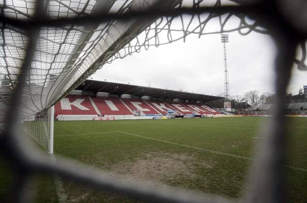 Fußball, Stadiongeschichte Kickers Offenbach Stadion am Bieberer Berg, Heimspielstätte der Kickers Offenbach Fußball 2. BL Herren Saison 2006 2007, Offenbacher Kickers, OFC Totale Stadion am Bieberer Berg Offenbach
