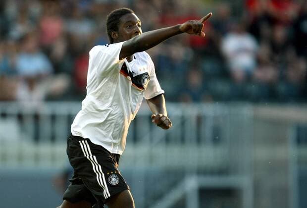 Richard Sukuta Pasu (Deutschland U19) - Torjubel Fußball EM Herren U19 EM 2008, Junioren, U 19, Finale, Nationalteam, Nationaltrikot, Länderspiel Einzelbild Jablonec Freude,