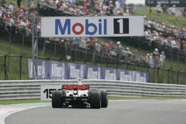 Heikki Kovalainen (Finnland McLaren Mercedes) in seinem Boliden Motorsport Grand Prix Herren Großer Preis von Ungarn 2008, Formel 1 Weltmeisterschaft, F1, F, GP, WM Totale Hungaroring Budapest