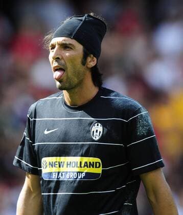 Torwart Gianluigi Buffon (Juventus Turin) - EDITORIAL USE ONLY. No use with unauthorised audio, video, data, fixture lists, club league logos or live services. Online in-match use limited to 120 images, no video emulation. No use in betting, games or single club league player publications. Fußball Herren Saison 2008 2009, Emirates Cup, Test, Testspiel, Juventus Turin, Juve Einzelbild London