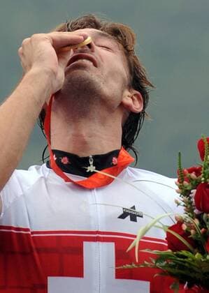 Fabian Cancellara (Schweiz) - Olympiasieger im Zeitfahren -  Radsport OS Sommer Herren Olympische Spiele Peking 2008, Sommerspiele, Straßenradsport, Straße, Rad, Einzelzeitfahren Einzelbild Peking Freude,