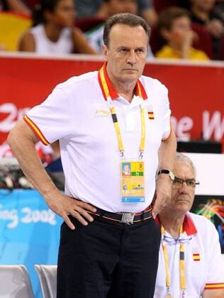 Nationaltrainer Aito Garcia Reneses (Spanien) -  - NOxONLINExUSE Basketball OS Sommer Herren Olympische Spiele 2008, Sommerspiele, Nationalteam, Länderspiel Einzelbild Peking