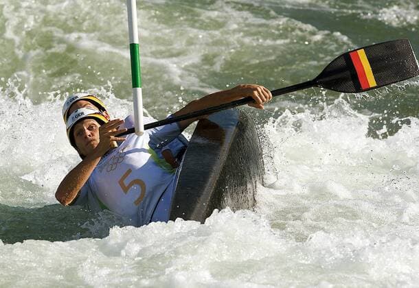Olympia, Historie, Rückblick auf die Sommerspiele 2008 in Peking Felix Michael und Sebastian Piersig (beide Deutschland) kentern Kanu OS Sommer Herren Olympische Spiele Beijing 2008, Sommerspiele, Wildwasser, Wildwasserkanu, Wildwasserslalom, Gruppe o0 Kanusport Shunyi Dynamik,