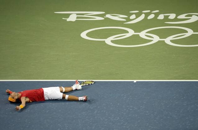 Rafael Nadal (Spanien) - Olympiasieger 2008 - Tennis OS Sommer Herren Olympische Spiele Peking 2008, Sommerspiele, Finale Einzelbild o0 Nationaltrikot, Peking Glück, Freude,