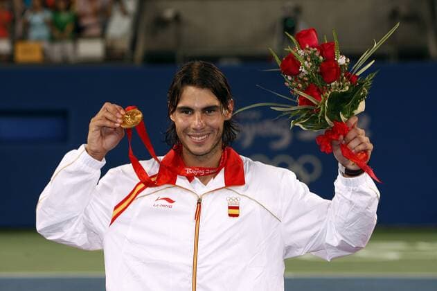 Rafael Nadal (Spanien) - Olympiasieger im Tennis Tennis OS Sommer Herren Olympische Spiele Peking 2008, Sommerspiele Einzelbild Peking Freude,