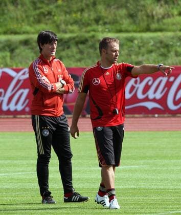 Bundestrainer Joachim Löw (li.) und Co Trainer Hans Dieter Flick (beide Deutschland) Fußball Herren Nationalteam 2008, Training Gruppe Herzogenaurach