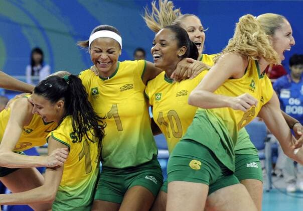 Olympiasieger Brasilien jubelt -  Volleyball OS Sommer Damen Olympische Spiele 2008, Sommerspiele, Länderspiel, Nationalteam, Nationaltrikot Gruppe Peking Freude, Begeisterung,