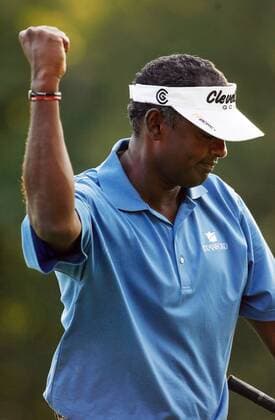Vijay Singh (Fidschi Inseln) jubelt, er gewinnt das The Barclays 2008 -  (NYP20080824116) Golf Herren The Barclays 2008, PGA Tour Einzelbild Ridgewood Country Club Paramus New Jersey Freude, Begeisterung,