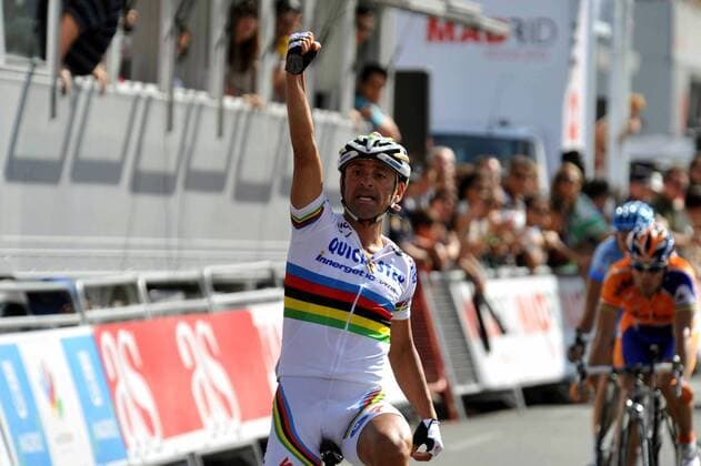 Paolo Bettini (Italien Quick Step) gewinnt die 6. Etappe der Vuelta a Espana 2008 -  Radsport Herren Vuelta a Espana 2008, Spanienrundfahrt, Straßenradsport, Straße, Rad Einzelbild 6. Etappe: Ciudad Real - Toledo Freude,