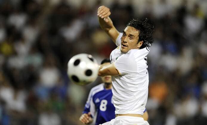 Luca Toni (Italien) -  Fußball Länderspiel Herren WM Qualifikation 2008, Nationalteam, Nationaltrikot, Italien Einzelbild Larnaca Dynamik,