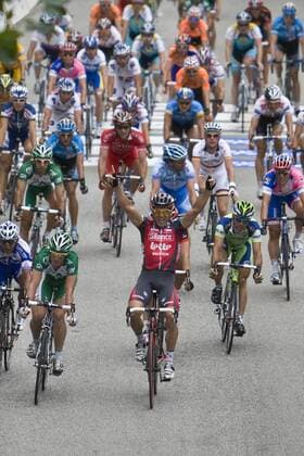 Robbie McEwen (Australien Silence Lotto, Mitte) gewinnt die Vattenfall Cyclassics 2008 Radsport Herren Vattenfall Cyclassics 2008, Straßenradsport, Straße, Rad, Totale Hamburg Freude,