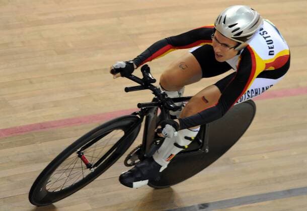 Natalie Simanowski (Deutschland) -  Behindertensport Damen Paralympics 2008, Sommerspiele, Sommer Spiele, Behinderung, Radsport, Rad, Bahnrad, Bahnradsport, Einzelbild Beijing Dynamik,