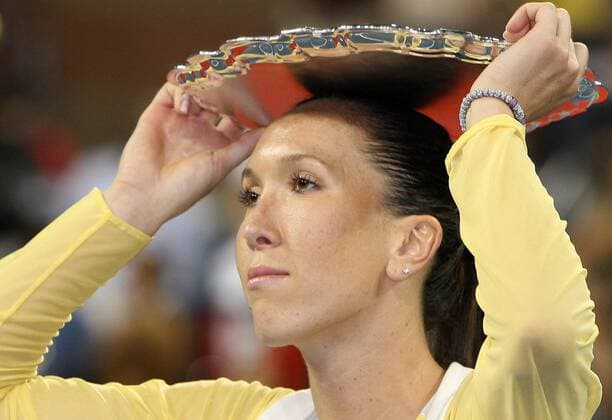 Jelena Jankovic (Serbien), Zweite der US Open 2008, mit ihrer Trophäe -  Tennis Damen US Open 2008, Grand Slam, WTA Tour, Finale Einzelbild Flushing Meadows New York, NY, N Y Enttäuschung,