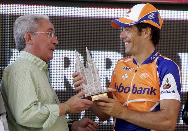 Oscar Freire (Spanien Rabobank, re.) gewinnt die 11. Etappe der Vuelta a Espana 2008 -  - NOxONLINExUSE Radsport Herren Vuelta a Espana 2008, Spanienrundfahrt, Straßenradsport, Straße, Rad, Gruppe 11. Etappe: Calahorra - Burgos Freude,