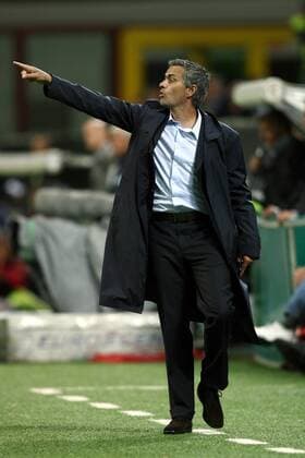 Trainer Jose Mourinho (Inter Mailand) gibt Anweisungen -  Fußball Herren Serie A 2008 2009, 1. Italienische Liga, FC Internazionale Mailand Einzelbild Mailand