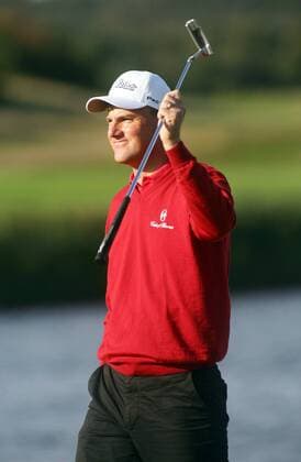 Sieger Robert Karlsson (Schweden) jubelt Golf Herren Mercedes Benz Championship 2008, European PGA Tour Einzelbild Gut Lärchenhof Pulheim, Köln Freude,