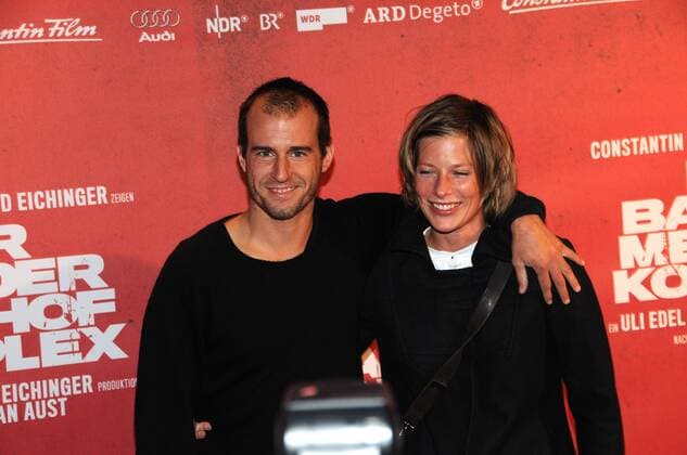 Mehmet Scholl (Deutschland) mit Freundin Jessica Luther anlässlich der Filmpremiere von - Der Baader Meinhof Komplex - Fußball Herren Premiere 2008, Vdig Gruppe München