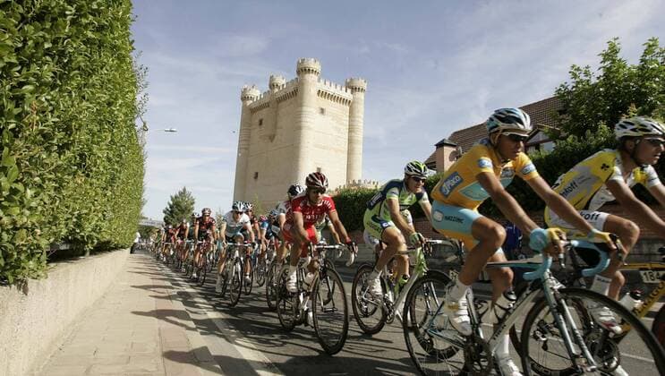 Alberto Contador (Spanien Astana, 2.v.re.) -  - NOxONLINExUSE Radsport Herren Vuelta a Espana 2008, Spanienrundfahrt, Straßenradsport, Straße, Rad, Totale 17. Etappe: Zamora - Valladolid