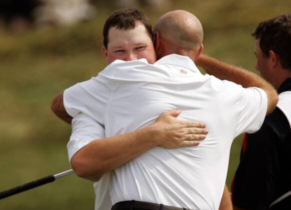 Chad Campbell (li.) und Stewart Cink (beide Team USA) jubeln -  (LOU2008091910) Golf Herren Ryder Cup 2008, Rydercup Gruppe Louisville