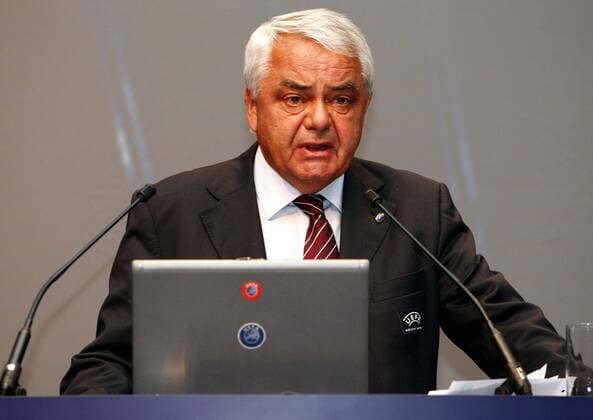 UEFA Chairman Per Ravn Omdal (Norwegen) während der UEFA Konferenz der europäischen Nationaltrainer 2008 in Wien -  Fußball Herren UEFA Konferenz europäischer Nationaltrainer 2008, Tagung, Versammlung, Kongress Einzelbild Wien