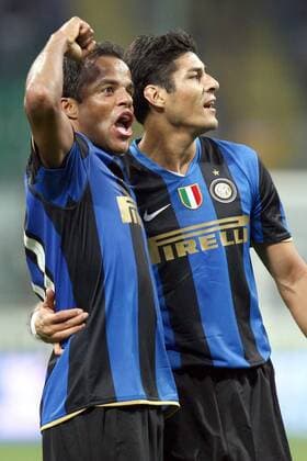 Julio Cruz (re.) und Mancini (beide Inter Mailand) - Torjubel -  Fußball Herren Serie A 2008 2009, 1. Italienische Liga, FC Internazionale Mailand Gruppe Mailand Begeisterung, Freude,