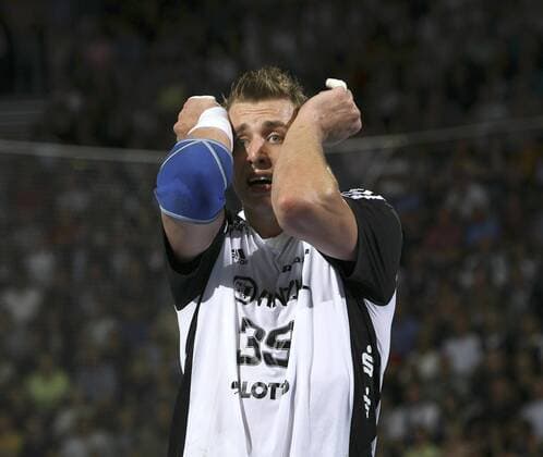 Filip Jicha (Kiel) verzweifelt Handball 1. BL Herren Saison 2008 2009, THW Kiel Einzelbild Kiel Enttäuschung,