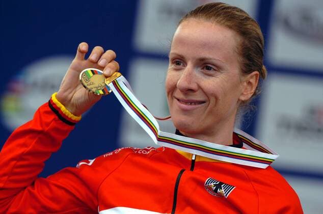 Judith Arndt (Deutschland) belegt Platz 3 bei der WM 2008 -  Radsport Damen WM 2008, Straßenradsport, Straße, Rad, Nationaltrikot, Einzelbild Varese Freude,