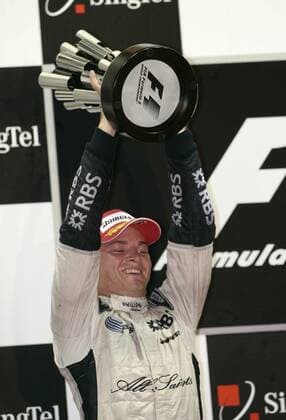 Nico Rosberg (Deutschland Williams) freut sich über seinen 2. Platz beim GP von Singapur 2008 Motorsport Grand Prix Herren Großer Preis von Singapur 2008, Formel 1 Weltmeisterschaft, F1, F, GP, WM, Einzelbild Singapur Freude,