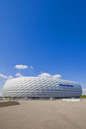 Allianz Arena - Heimspielstätte des FC Bayern und des TSV 1860 München (iblglf00832102) Fußball 1. BL Herren Saison 2007 2008, 2., FC Bayern, TSV 1860 Totale München